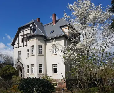 Das Gebäude in dem sich die Ferienwohnung befindet